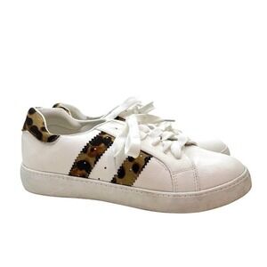Ccocci Iris white leopard animal print lace up fashion sneakers neutral size 9